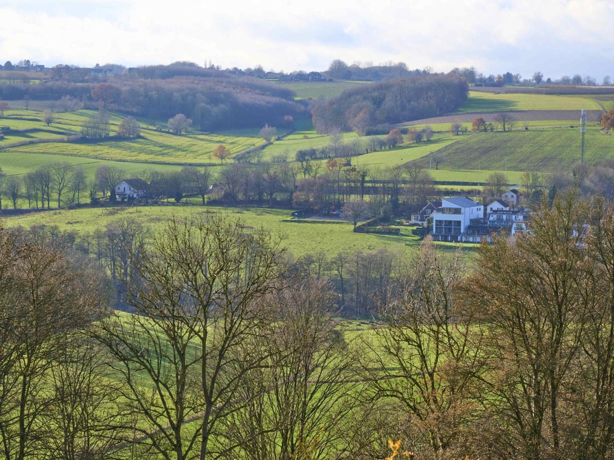 Landsraderhoefke - 4 *